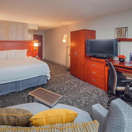 Courtyard By Marriott Madison West / Middleton Hotel Bagian luar foto